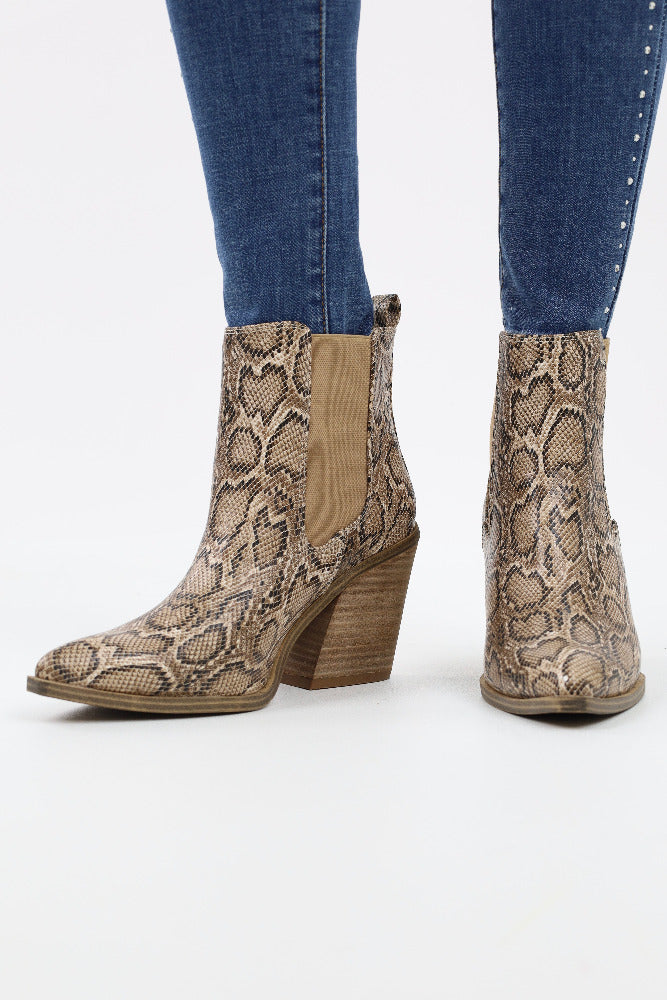 how to style snake skin booties